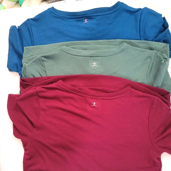 BUNDLE Danskin Athletic Tunic T-shirts with Tulip Hem - Picture 2 of 5